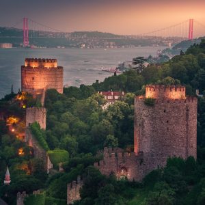Gece Boğaz Turu Saffet Emre Tonguç Gece Boğaz Turu Saffet Emre Tonguç